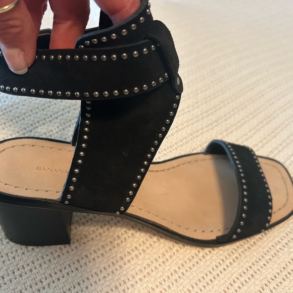 Banana Republic women's Daze Suede Sandal Black with silver studs US 8 NEW - Picture 2 of 4